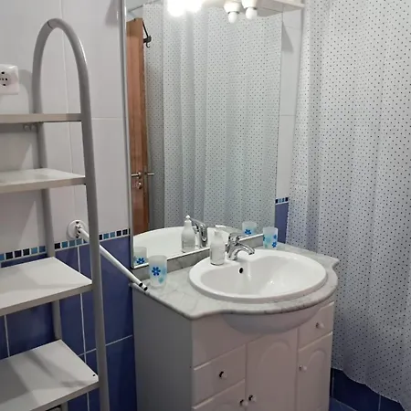 Apartamento T3 Em Santa Luzia Apartman *